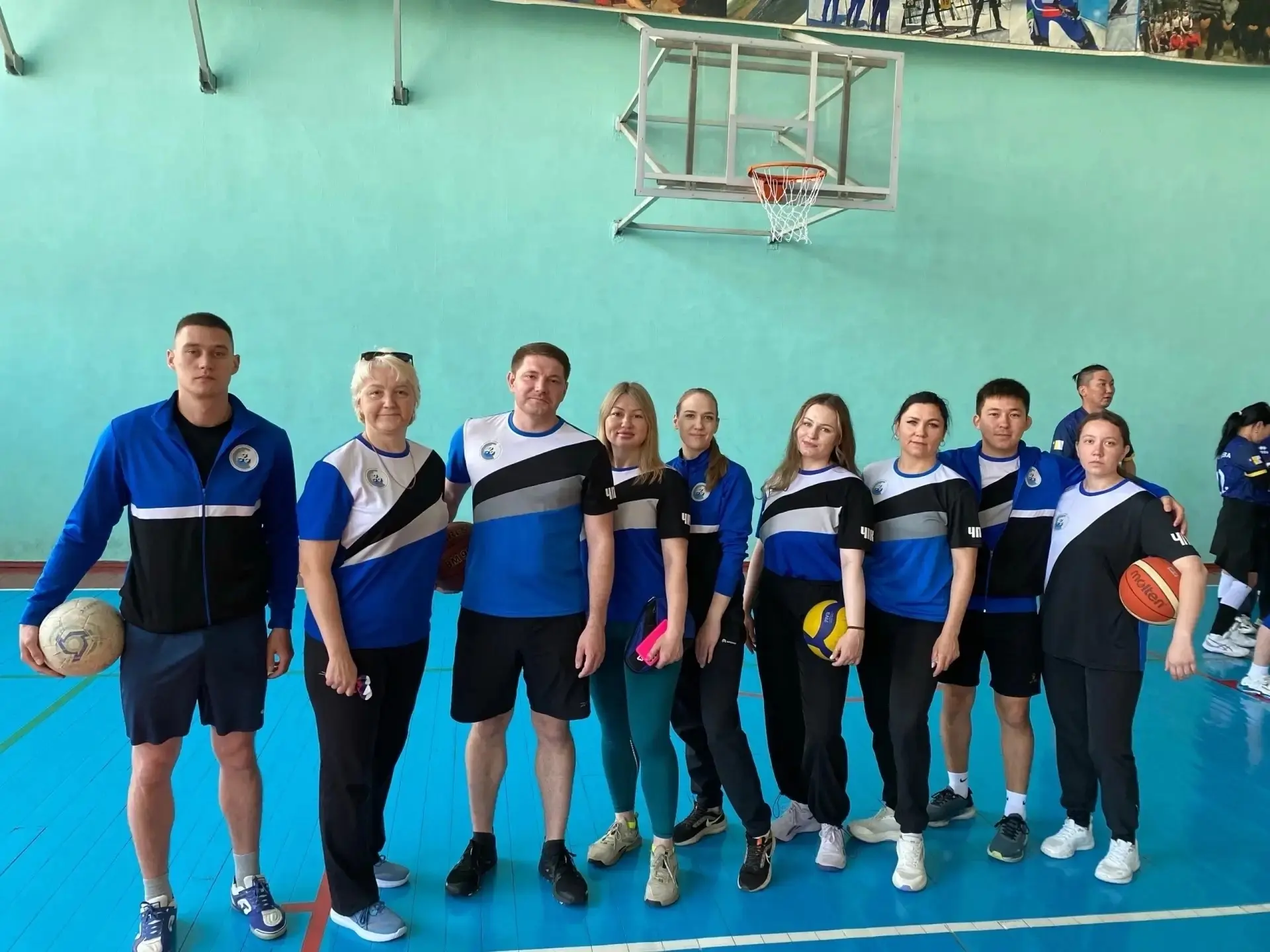 #Профессионалитет
#Спартакиада

Команда самых спортивных преподавателей приняла участие в XIII Летне