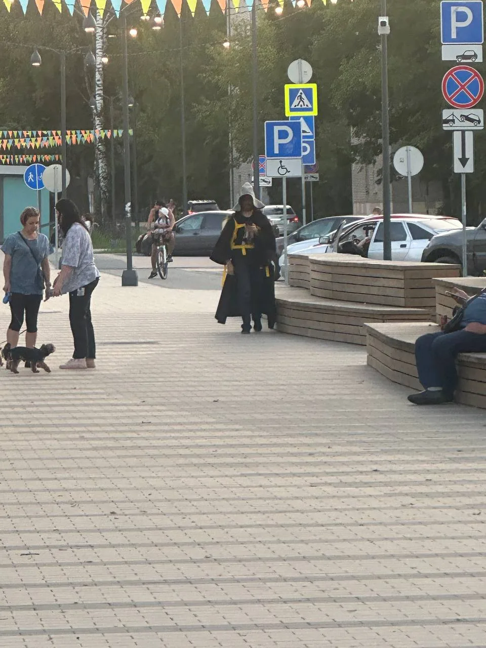 В городе появилась магическая доставка 😃🧙‍♀️
