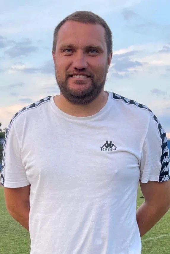 🎊Сегодня свой день рождения празднует тренер-преподаватель по футболу⚽ МАУ ДО СШ "Лиде...