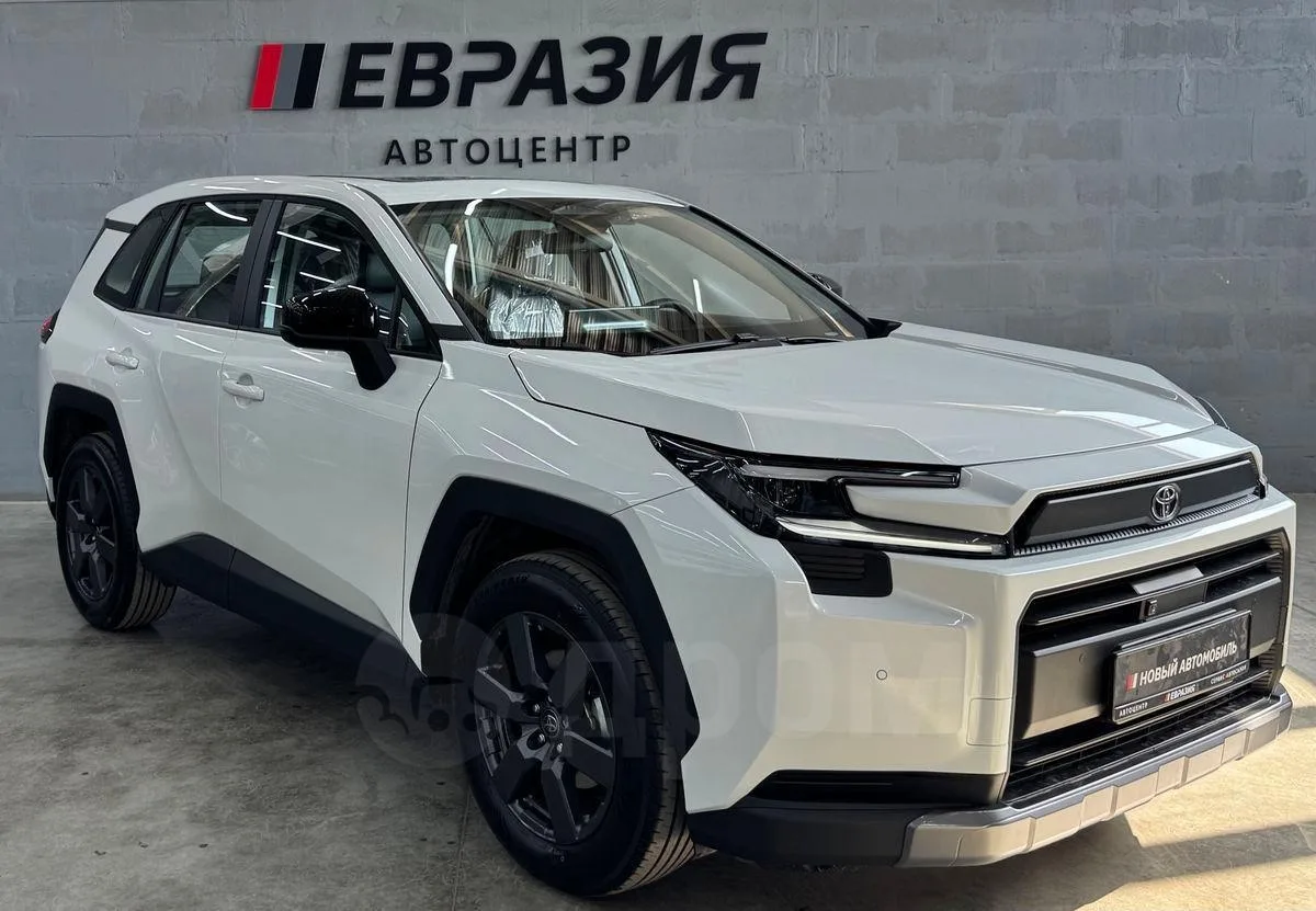 Toyota RAV4 в наличии в Омске 🚘 Автомобиль доступен к покупке без ожидания
Стоимость — 3 950 000 ₽ 
