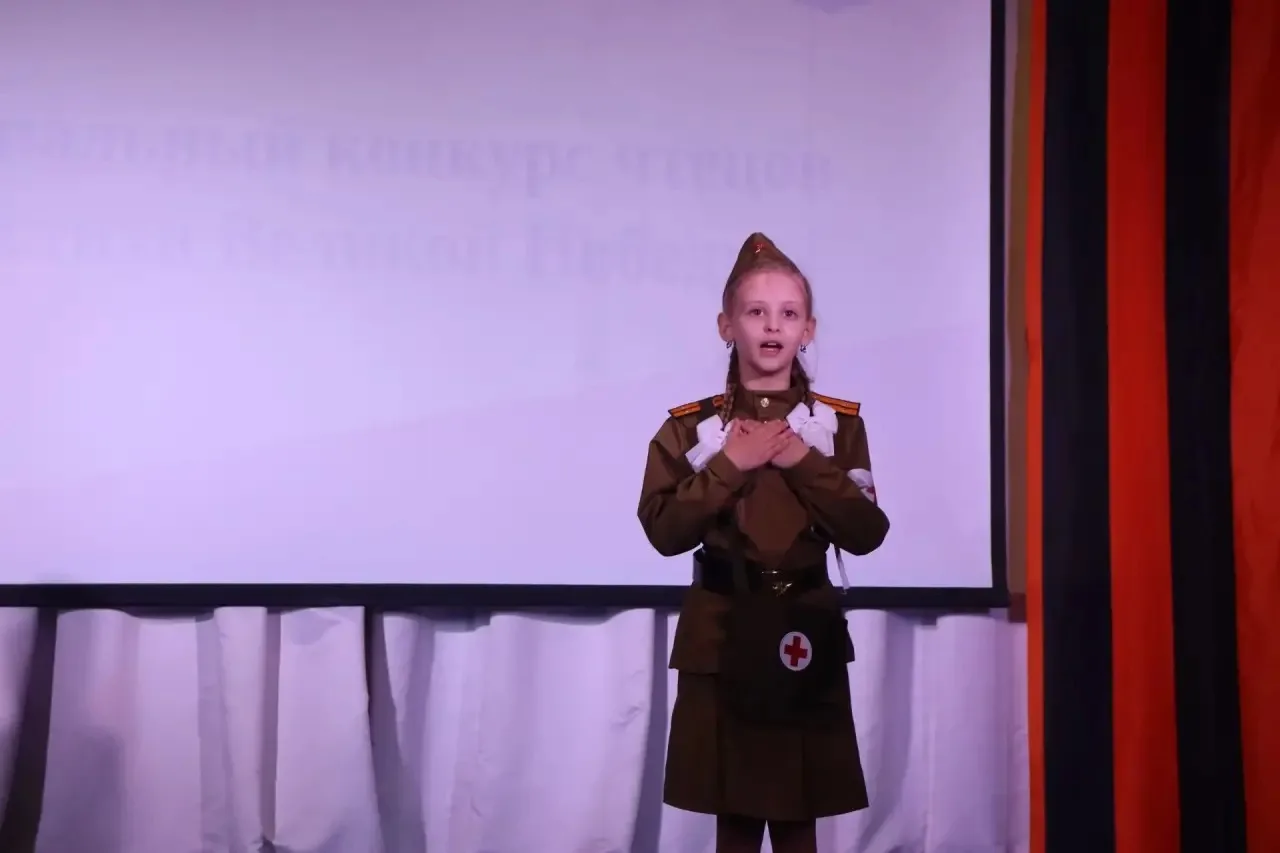 🎖️ГОЛОСАМИ БУДУЩЕГО О ГЕРОИЧЕСКОМ ПРОШЛОМ 🎤  5 мая в Янинском культурно-досуговом центре прошёл VI м