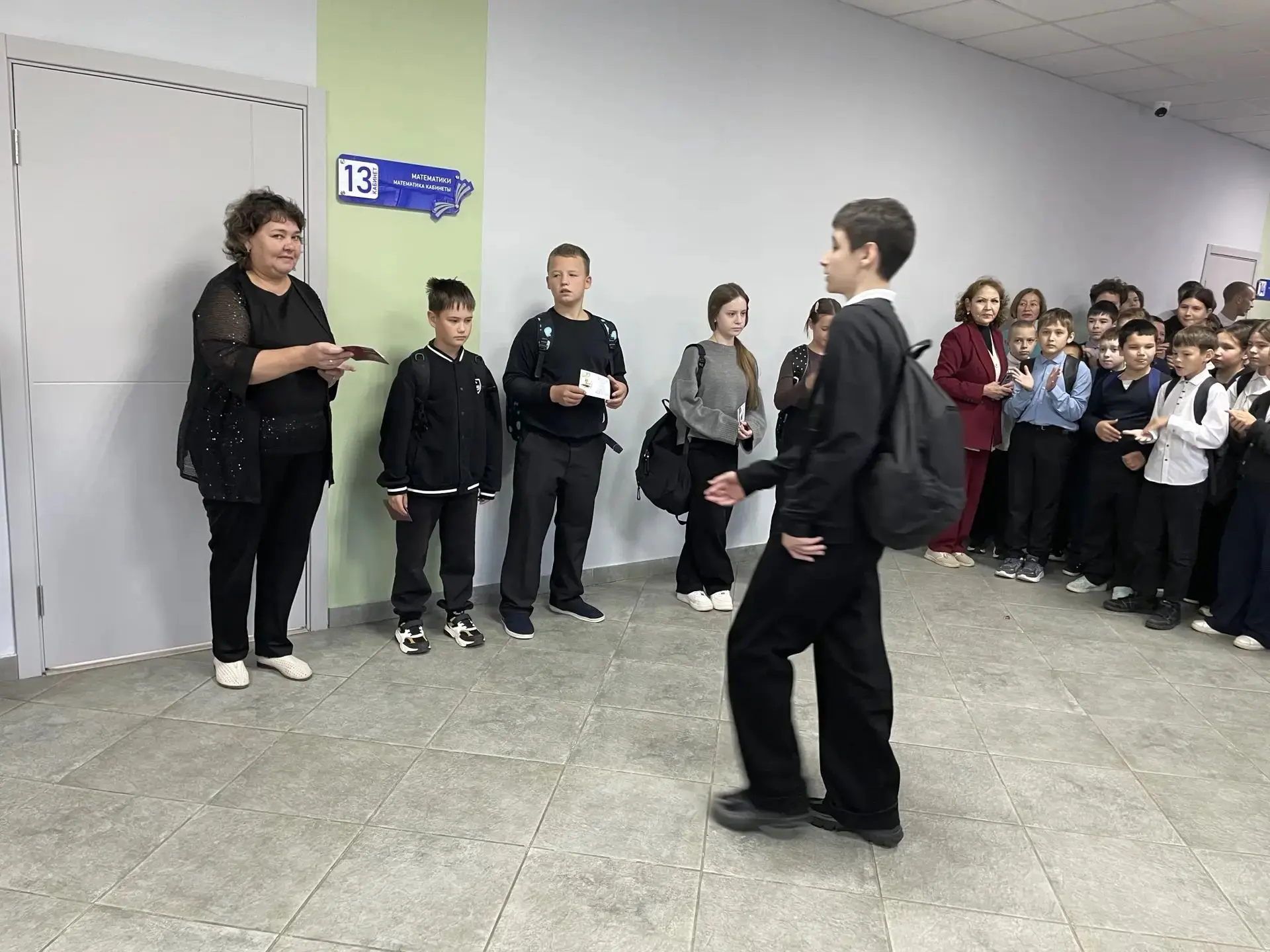 В МОАУ СОШ села Амзя состоялось торжественное вручение знаков отличия Всероссийского фи...