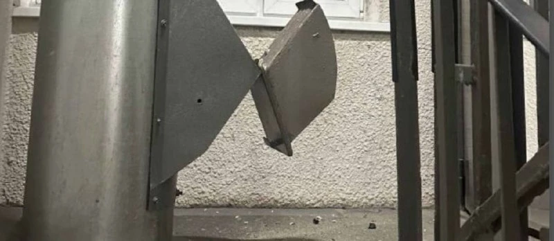 🚮 Мусоропровод в первом подъезде сломан