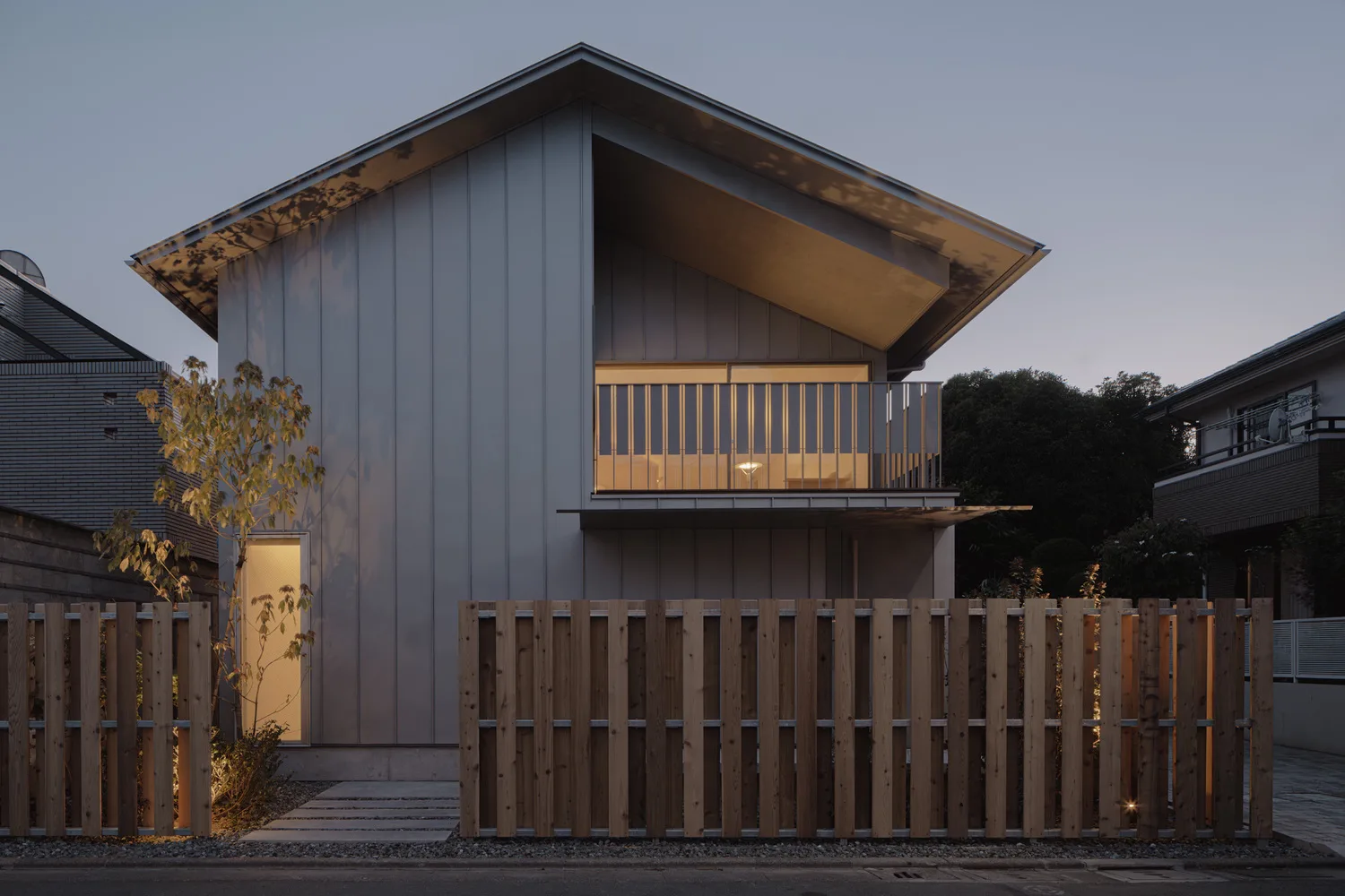 ▶ House in Kinuta / KENTA HIRAYAMA ARCHITECT & ASSOCIATES