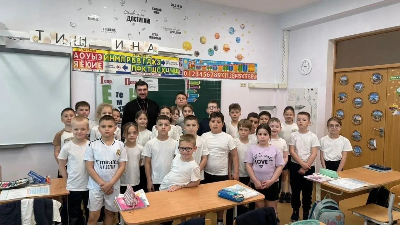 🕊 Настоятель храма Преображения Господня посёлка Южного, священник Давид Кочаров, с радостью посетил