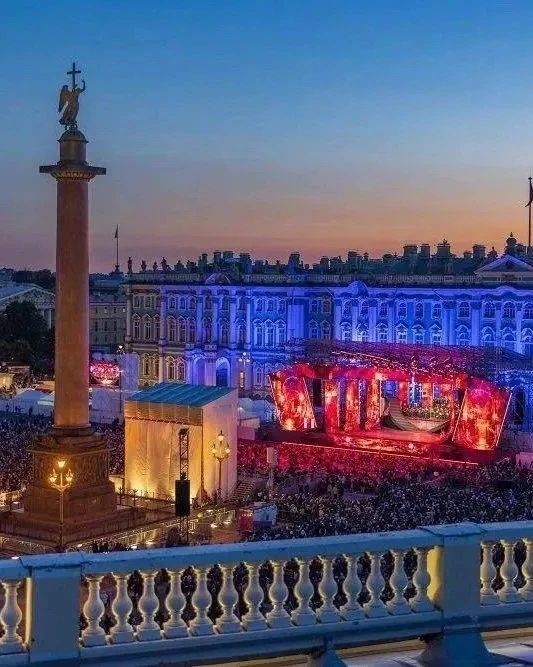 🎤 Самый масштабный концерт мирового уровня пройдет на Дворцовой площади 29 мая — это К...