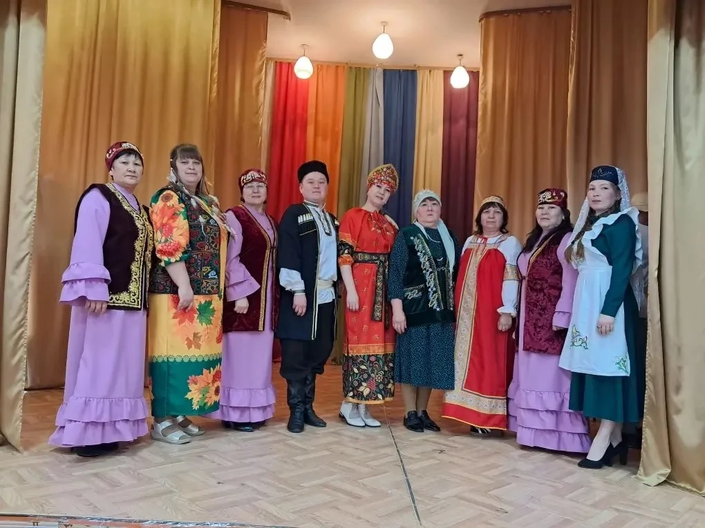 🎨🥰 Гордимся нашим коллективом школы, занявшим призовые места в районном конкурсе худо...