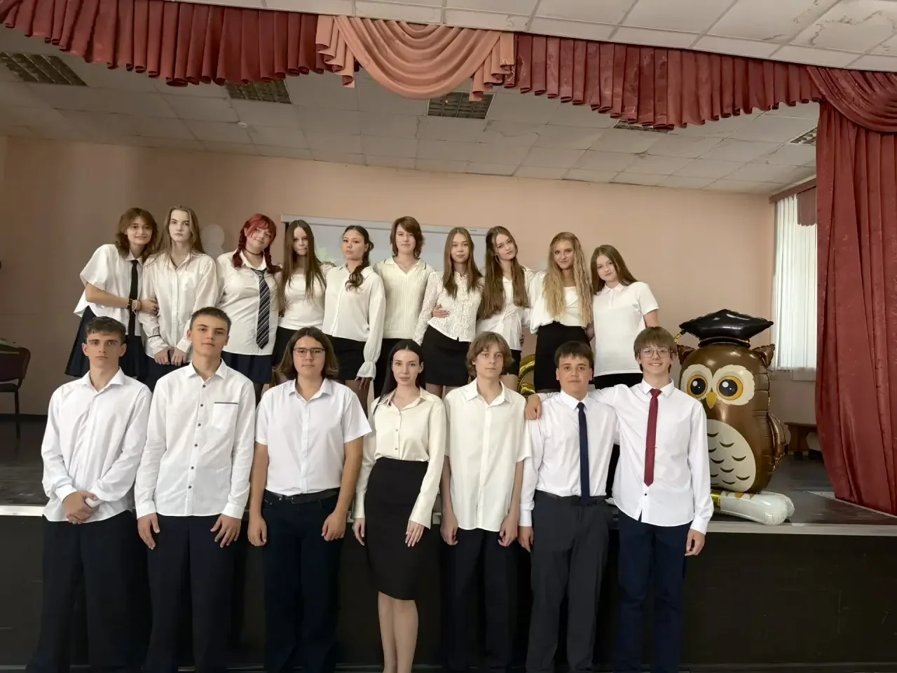 💐 Сегодня воздух пропитан радостью, а улицы пестрят букетами!