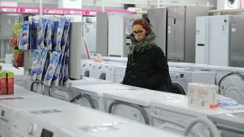 🤯 60% россиян не могут купить бытовую технику без кредита.
