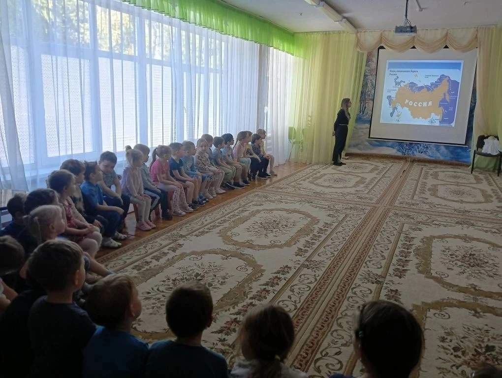 В начале недели с ребятами старшего дошкольного возраста прошёл  разговор о важном, посвящённый прир