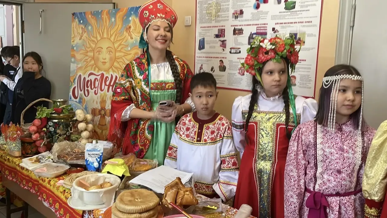 В конце учебной и Масленичной недели 20 февраля ученики 6х классов и 4г вместе с родителями организо
