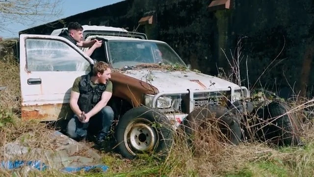 Заряжай и стреляй! mp4 (2023)  Жанры: #Фильмы  #Боевик  Старые друзья — сотрудники частной службы бе