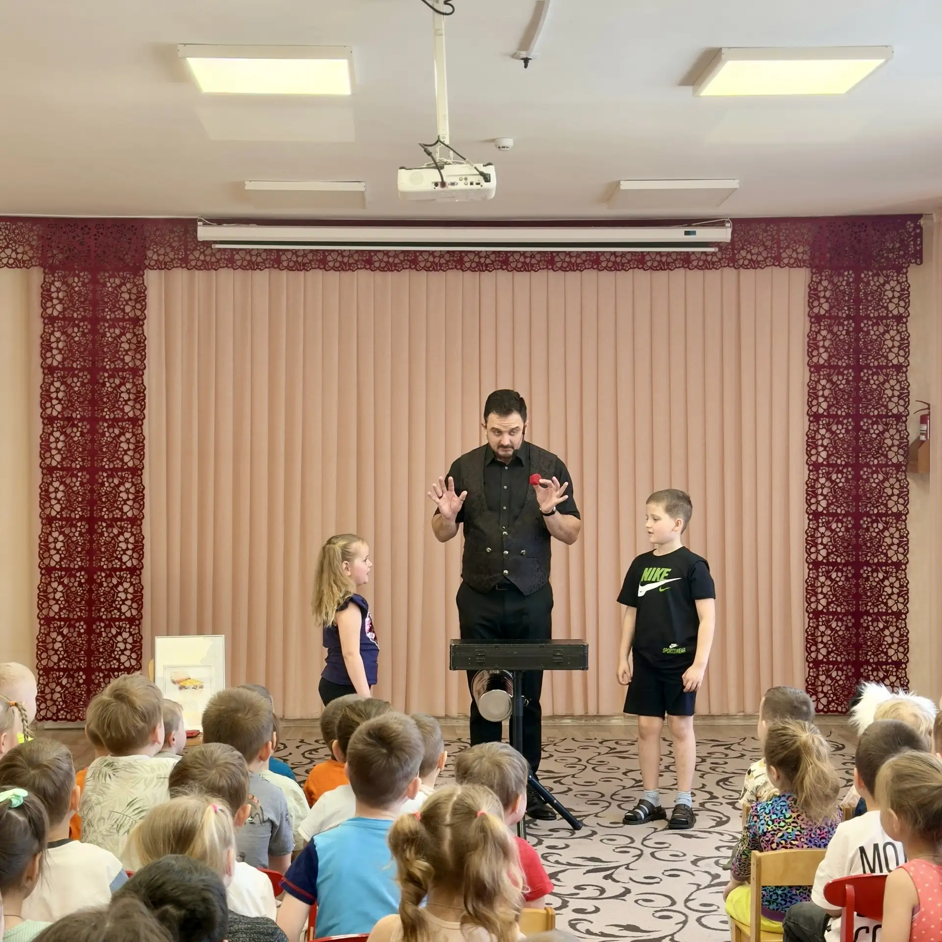 ✨🔮 Чудеса и волшебство в «Малинке»! 🎩
