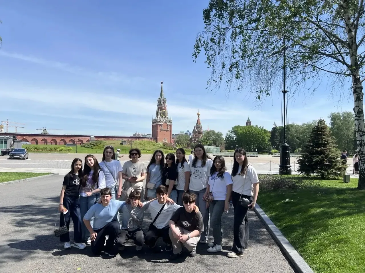 🚀 Путешествие в столицу: 7 «А» открывает Москву!  🚂Наши семиклассники вернулись из захватывающего пу