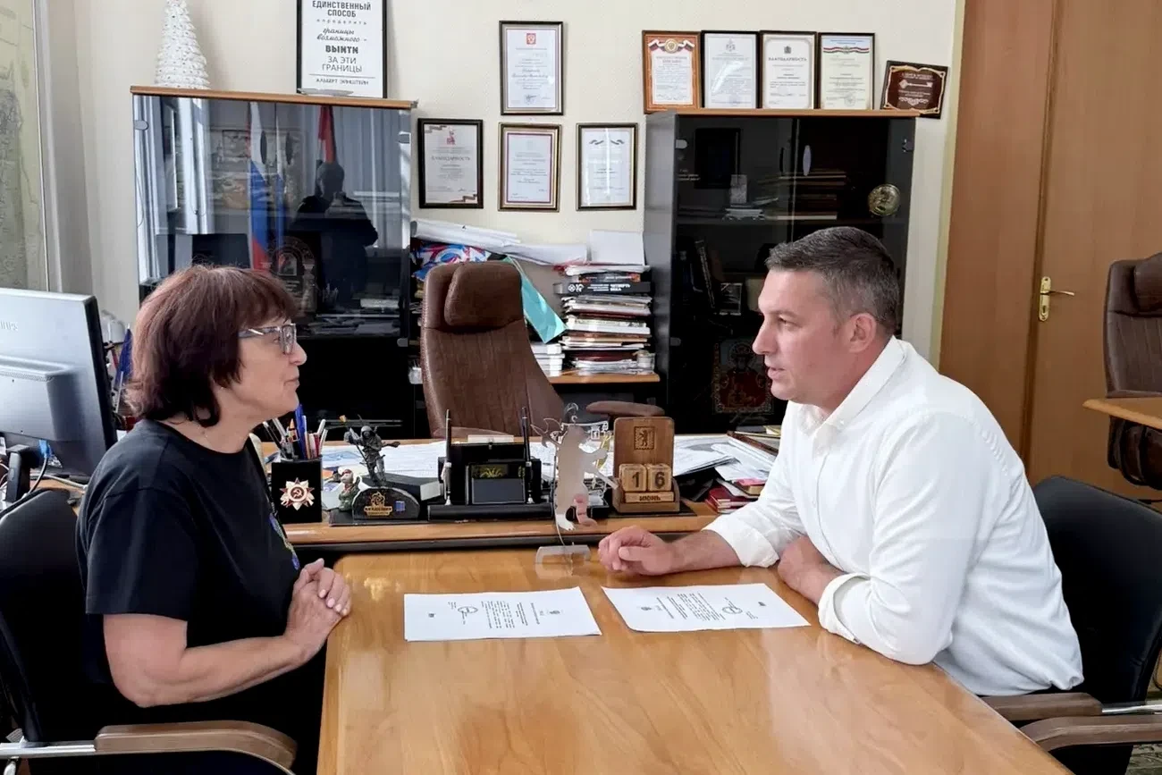 👉 Глава Малоярославецкого округа Вячеслав Парфёнов провёл рабочую встречу с председателем местного 