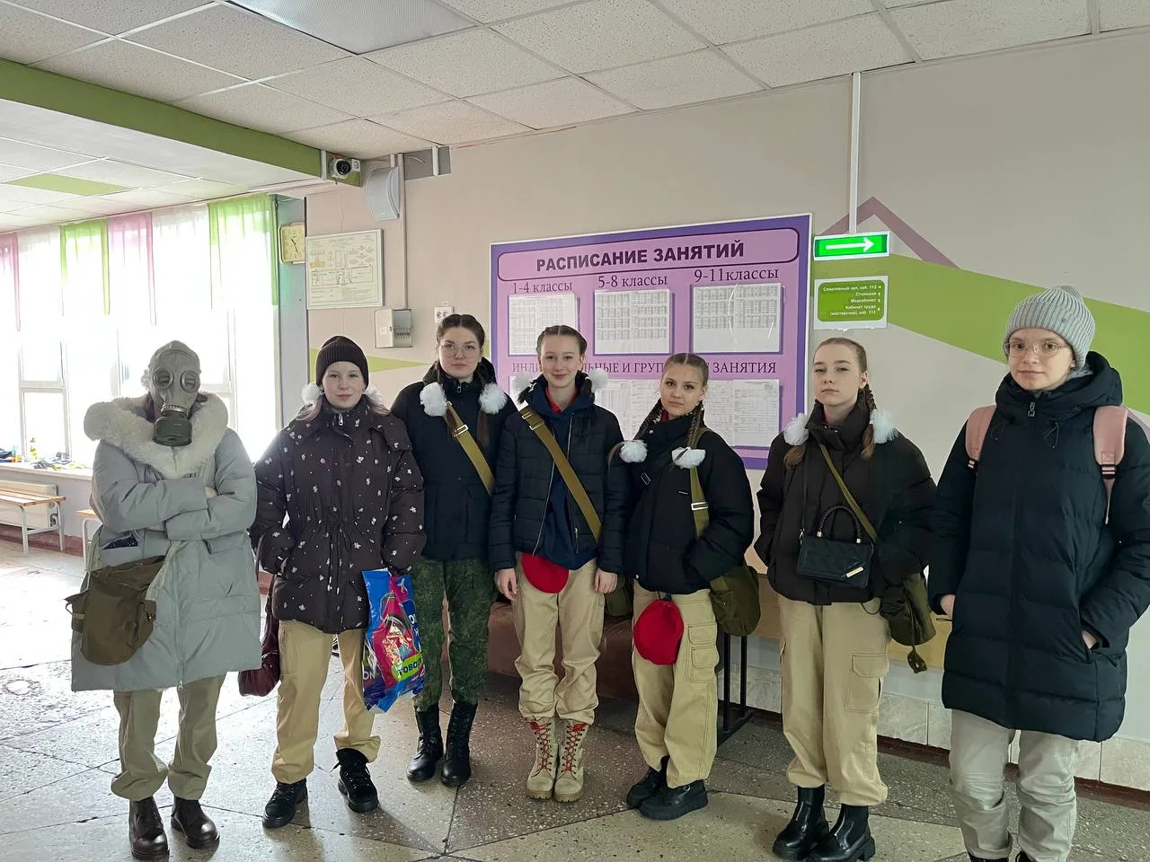 Поздравляем наших девчонок! 5 место среди 16 команд в  городском конкурсе Девушки в погонах. Молодцы