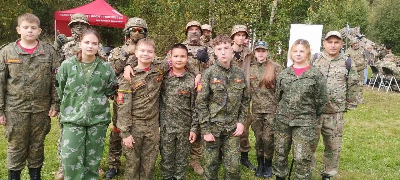 В Салтыковском лесопарке состоялась военно-спортивная игра «Зарница» на Кубок префекта ...