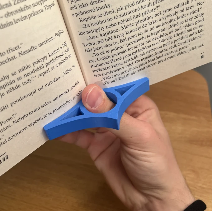 Держатель страниц книги 66р STL