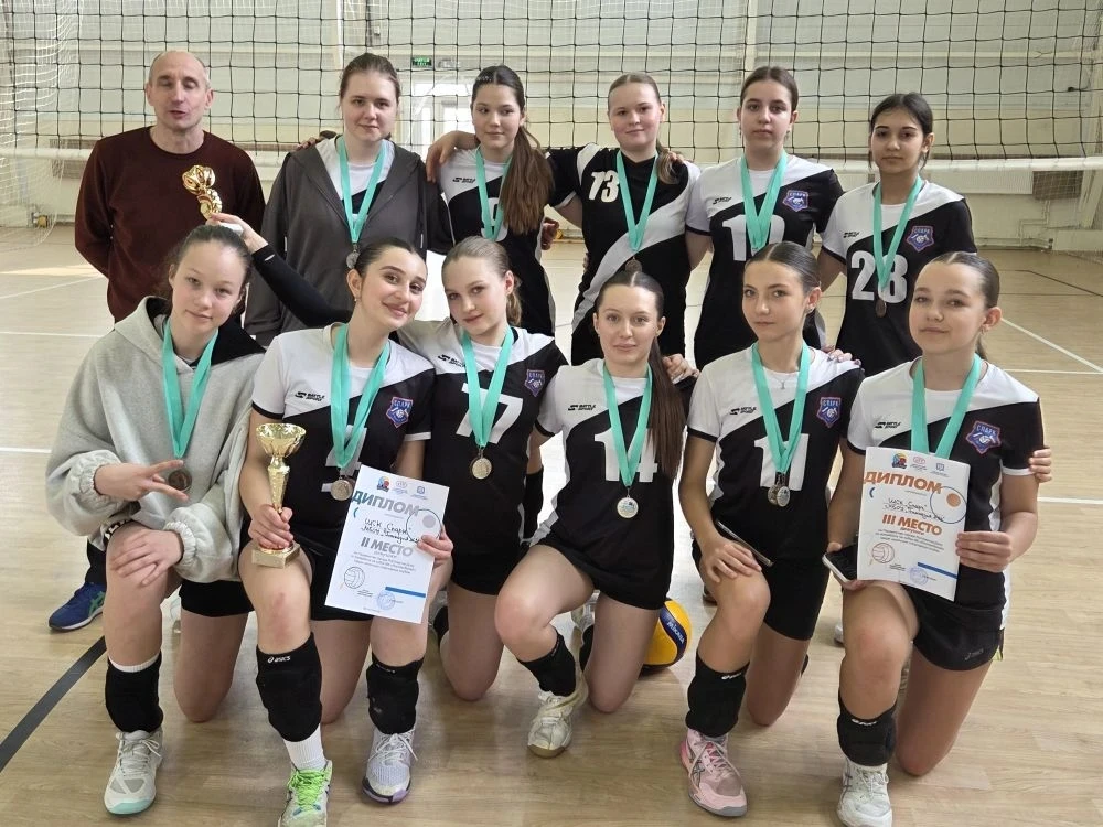 🏐 Наши волейболисты — в числе лучших!    ✨ Девушки 2011–2012 г.р. взяли 2 место на Первенстве города