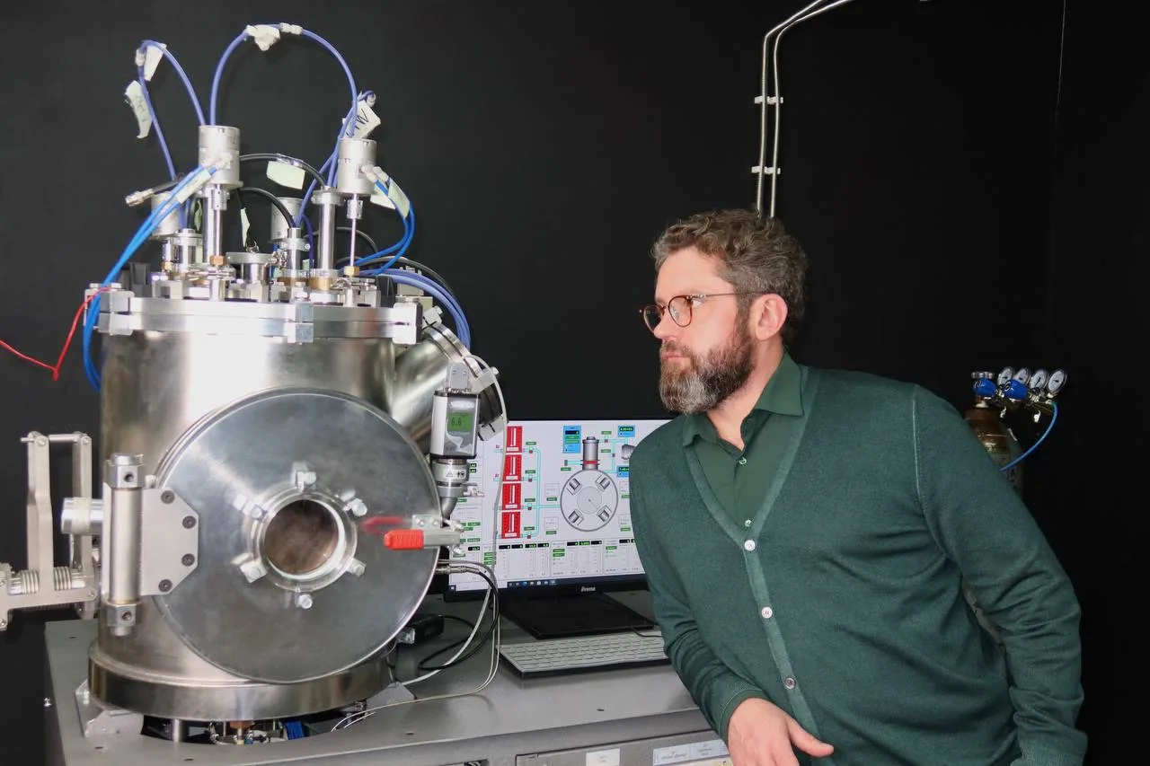 👨‍🔬 Почему химия — это основа всего

Химию часто недооценивают, потому что люди не видят конкретны
