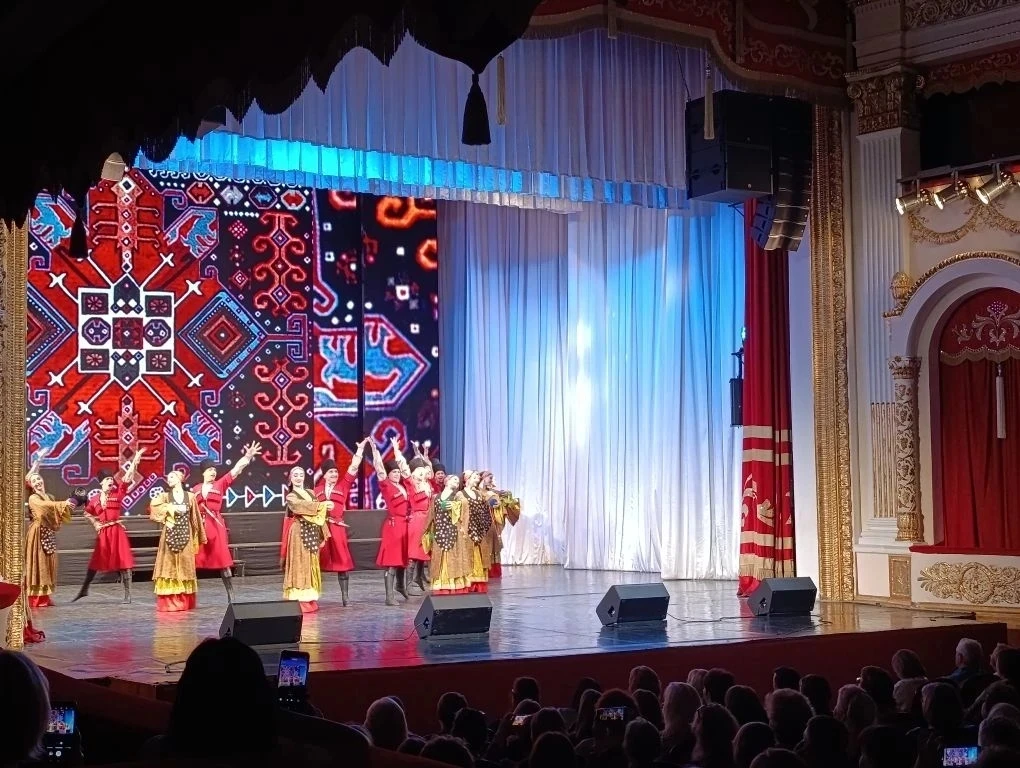 Культура Белой Глины на всероссийском уровне в Краснодаре! 📸✨  Делегация работников культуры Белогли