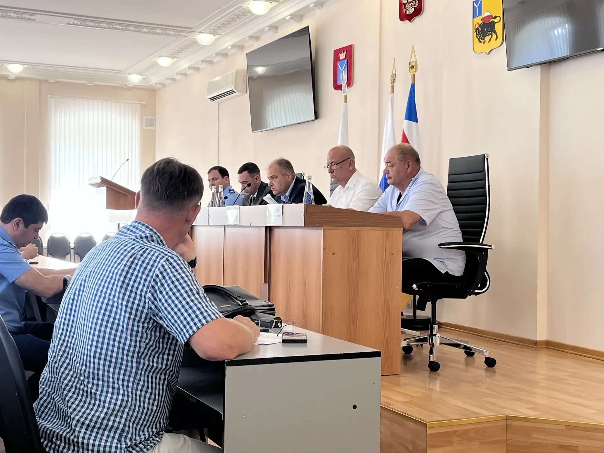 Итоги ОЗП 2025–2026 и подготовка к новому сезону рассмотрены на совещании в Энгельсском районе
 
05 