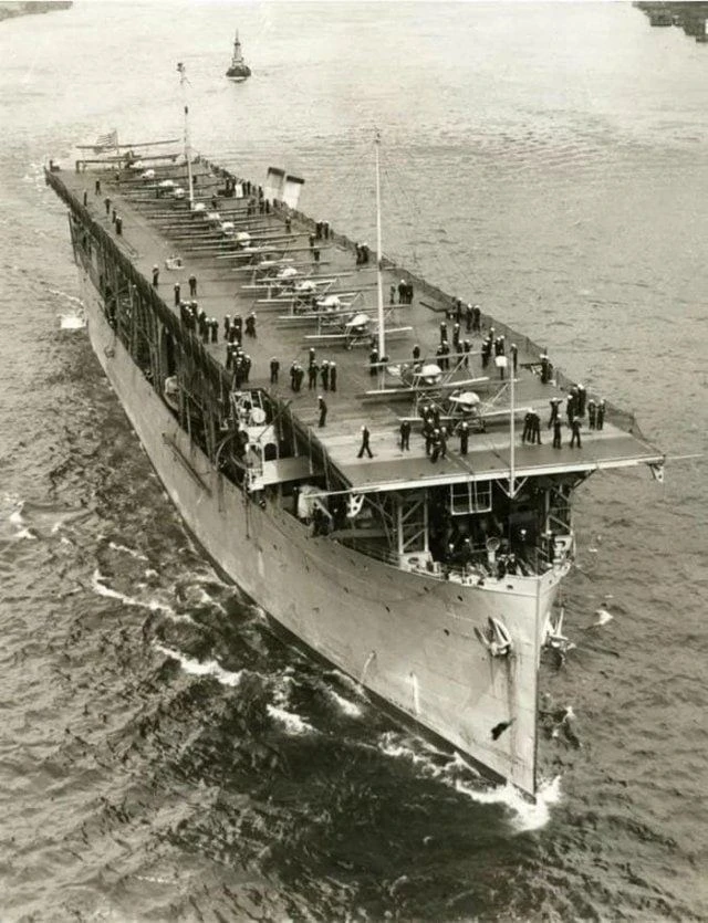 USS Langley — первый авианосец США, 1928 год