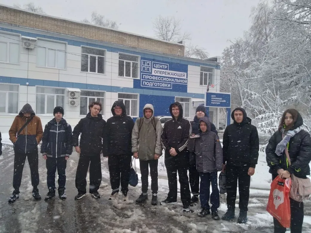 👩‍🎓 Куда пойти учиться? Девятиклассники побывали на фестивале профессий!  🚀 Сегодня наши девятикласс