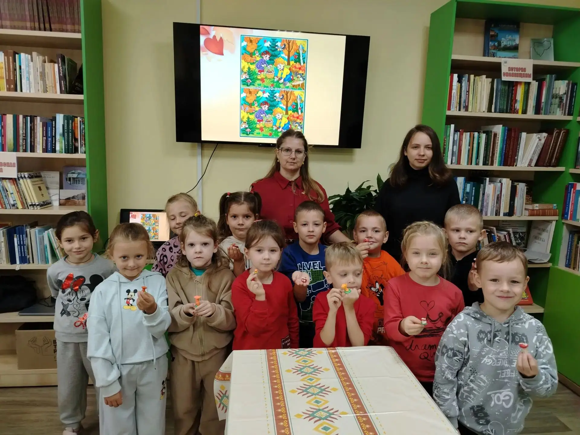 Как мы в библиотеку за грибами ходили! 🍄📖