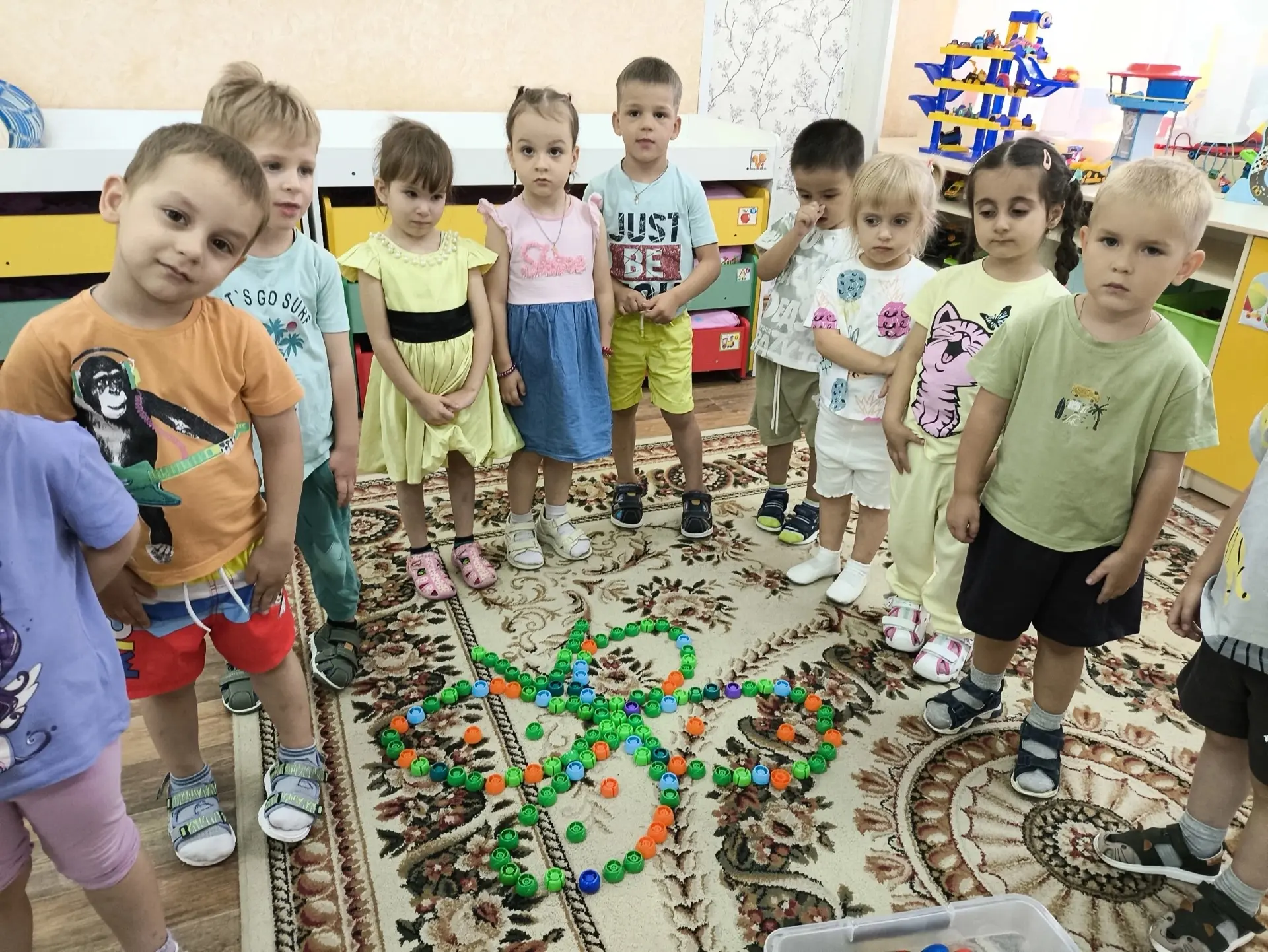 🌍 Крышечки добра — наш маленький вклад в большую планету!