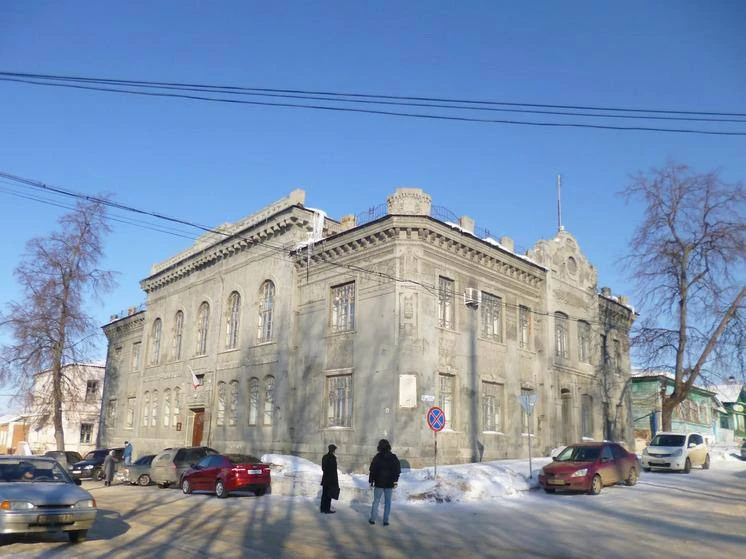 🤑 Историческое здание в Рязанской области выставили на продажу за 1 рубль

В Михайлове за 1 рубль в