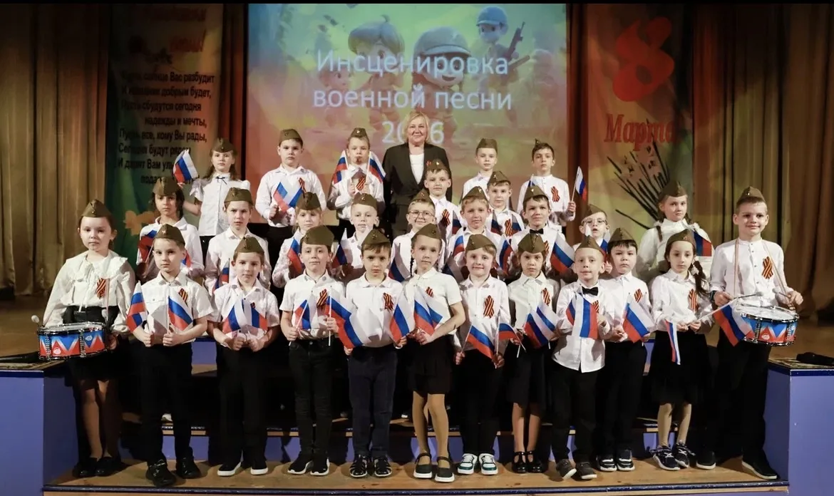 🎶В нашей школе прошёл конкурс военной песни  Казалось бы, эти песни знают наизусть бабушки и дедушки