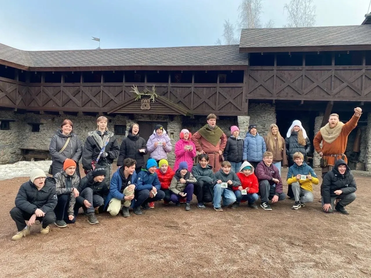 🚌 6А класс отправился в увлекательное путешествие в город Выборг.  🏰 Автобусно-пешеходная экскурсия 