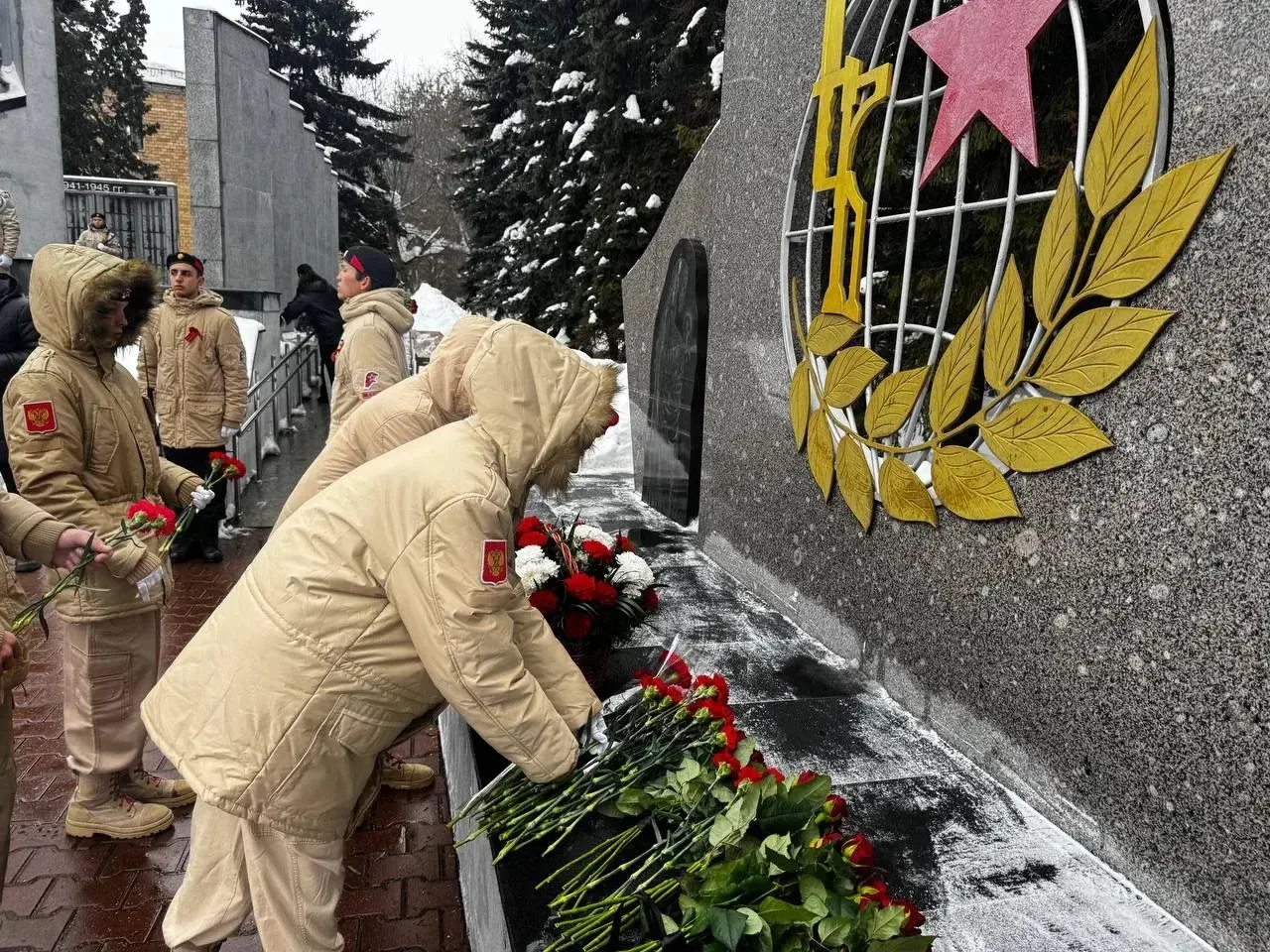 Юнармейцы отряда «На страже небес» почтили память воинов-интернационалистов у Обелиска Славы  15 фев