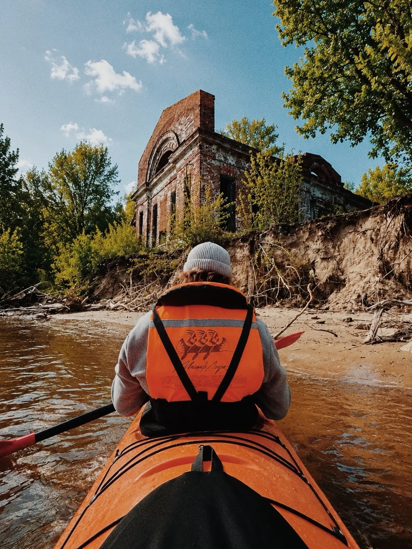 Последний шанс поймать Волгу на каяке этим летом 🛶