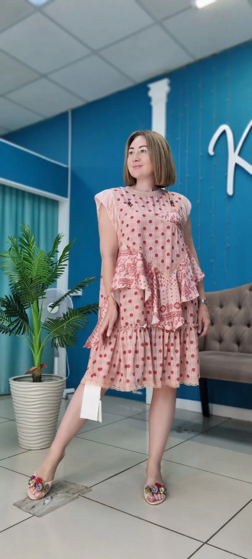СТИЛЬНАЯ МОДЕЛЬ  ПЛАТЬЯ  В НОВОМ ПРОЧТЕНИИ💖