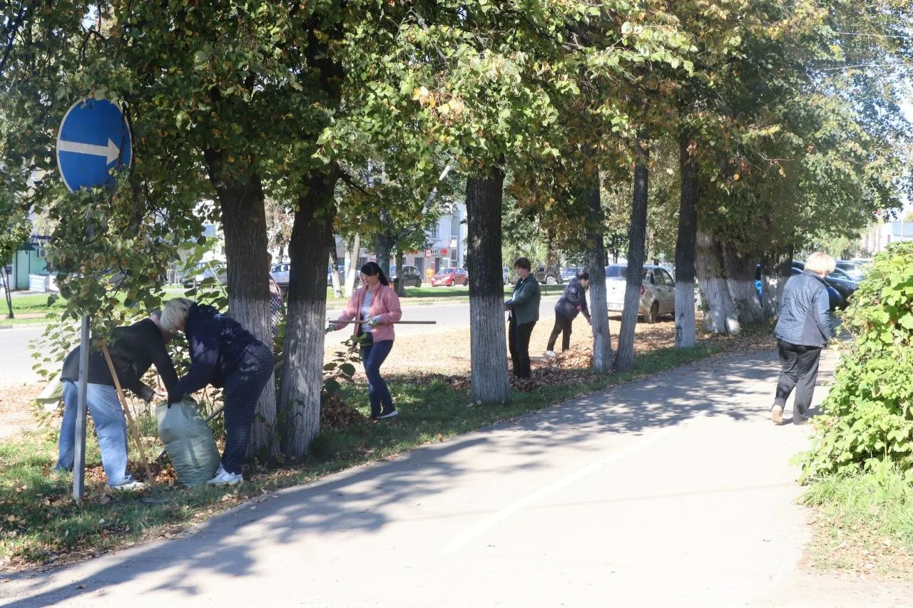 ❗️Уважаемые жители! 11 сентября в нашем городе пройдет общегородской субботник. Приглаш...