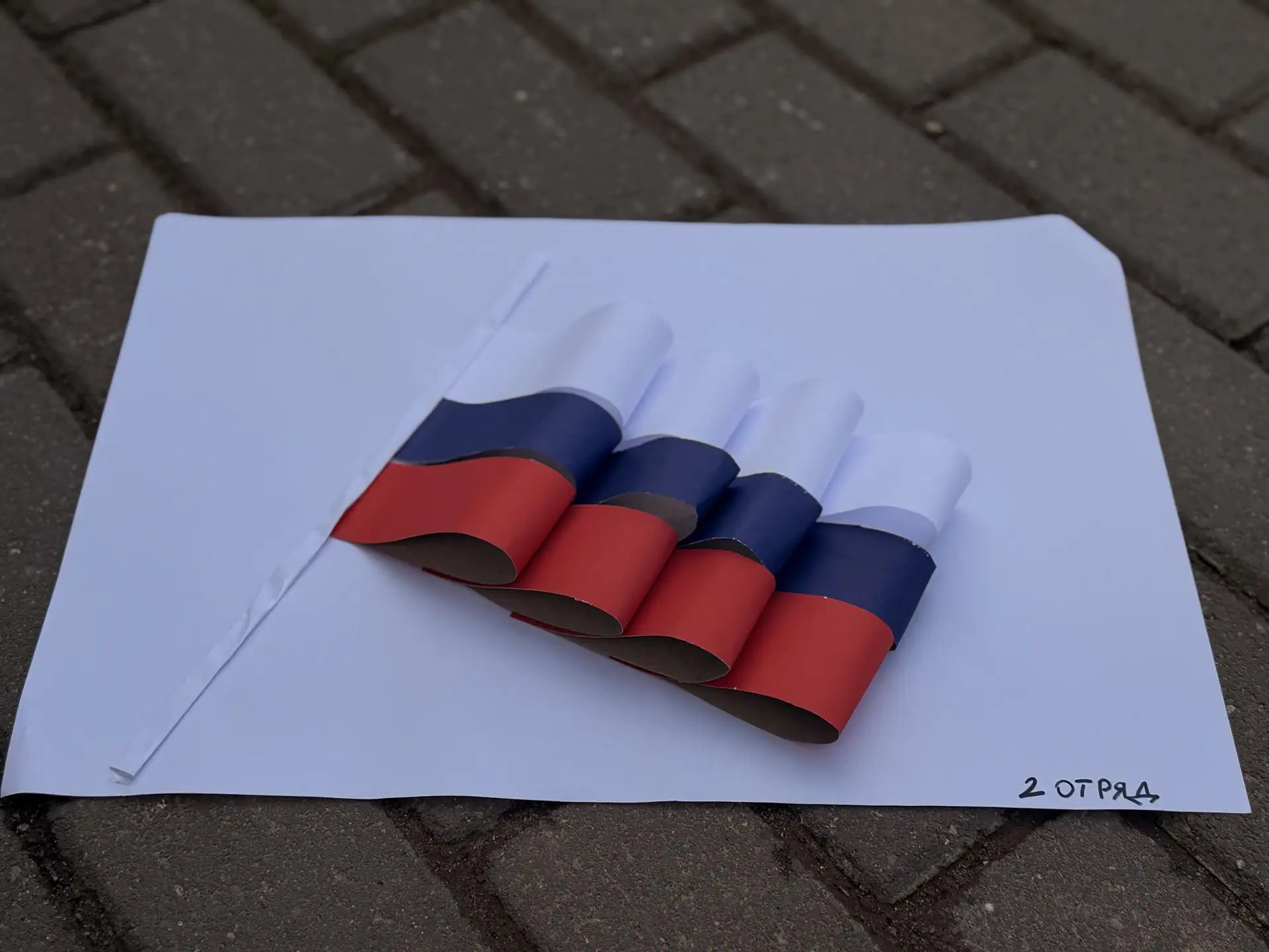 🧡Делали поделки ко дню флага России💜