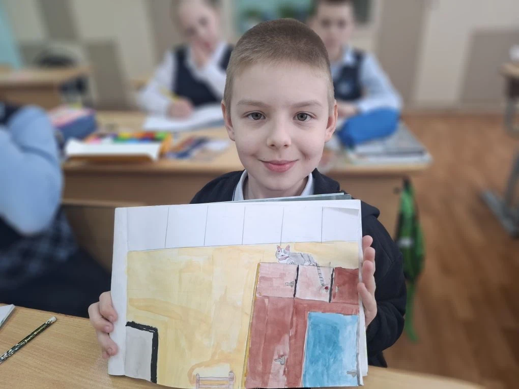 Это очень просто, дети,  Все нарисовать на свете.  Нам понадобится с вами  Карандаш и лист бумаги.  