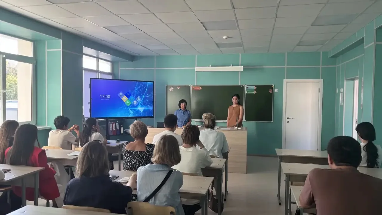 🎉 Важные новости для наших старшеклассников и их родителей! 🎉