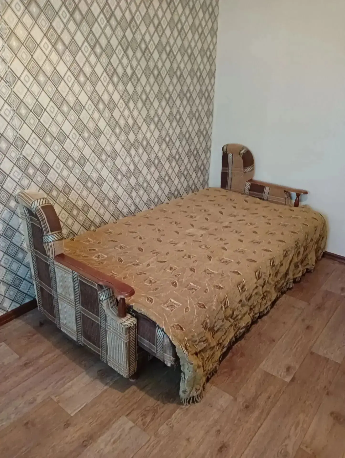 Новокуйбышевск! Сдам комнату в общежитии Островского 15 89276587803