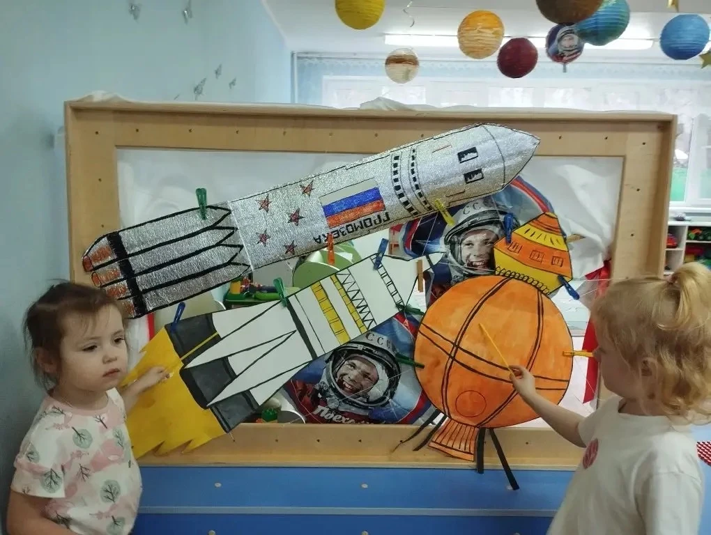 🔭День космонавтики в дошкольных корпусах прошел ярко, познавательно и очень интересно  Воспитатели в