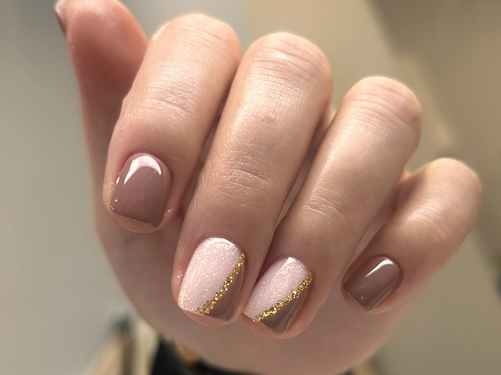 💅🔥-20% горящее место завтра на маникюр или педикюр к топ-мастеру Марии 6.10 (ВТ) в 09:00