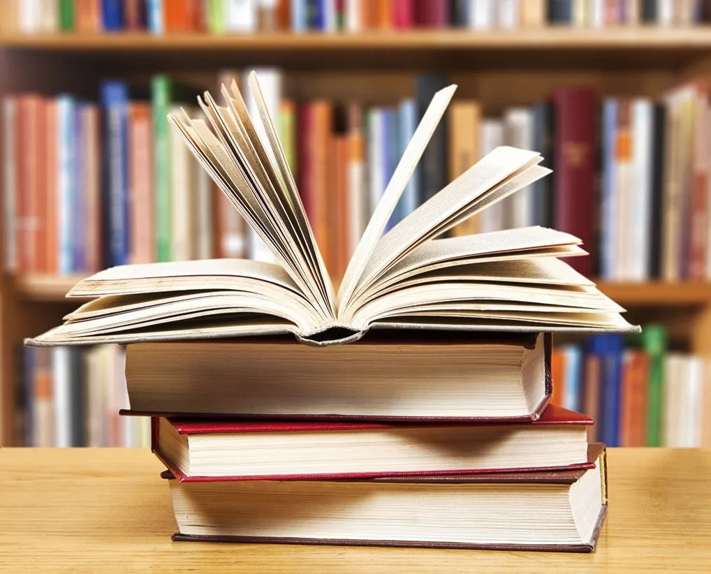 📚 График приёма и выдачи учебников в читальном зале
