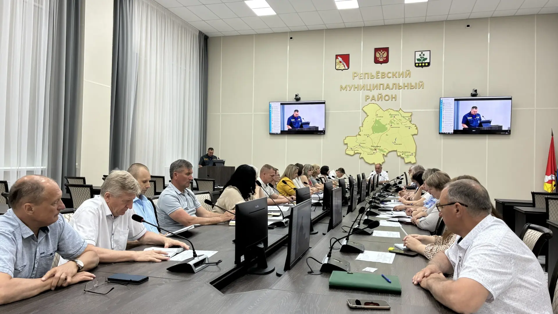 8 июня 2026 года в муниципальном районе введен особый противопожарный режим.