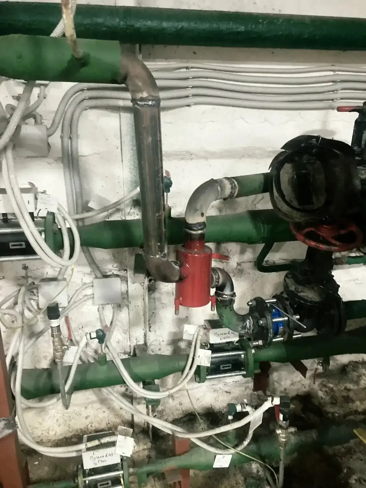 🔧Установка терморегулятора в теплоузле по адресу: Пугачевская, 40.