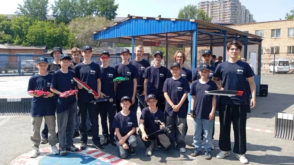 🙌В Тюмени прошли чемпионат и первенство Тюменской области по автомодельному спорту в классах кордовы