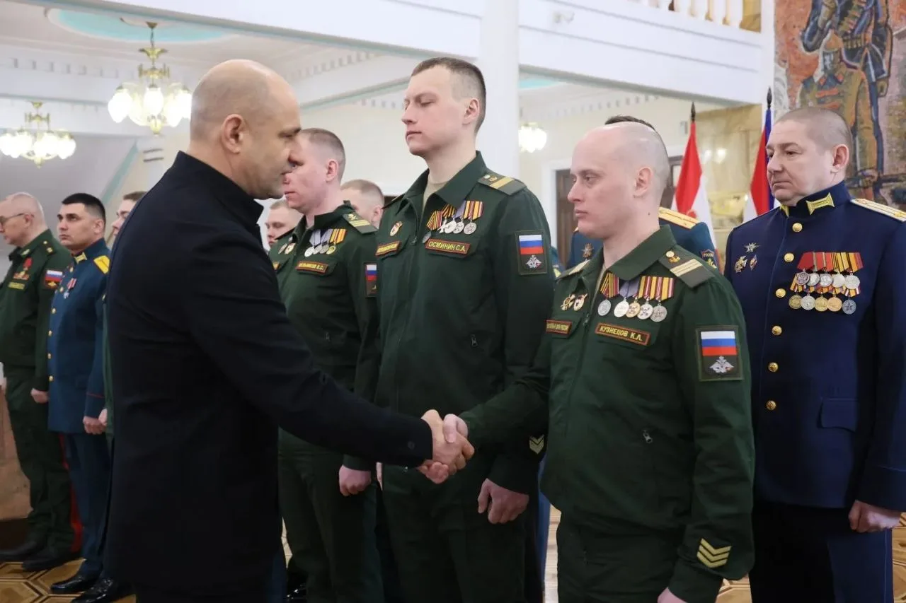 🎖В День защитника Отечества в Екатеринбурге вместе с командованием Центрального военного округа, вет