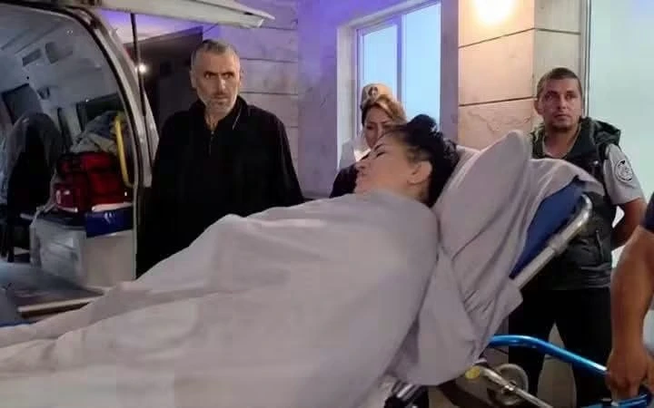 🛑🇦🇲🙏 Героиня дня  #Ани_Аветисян ранившая вооруженного азербайджанского диверсанта.