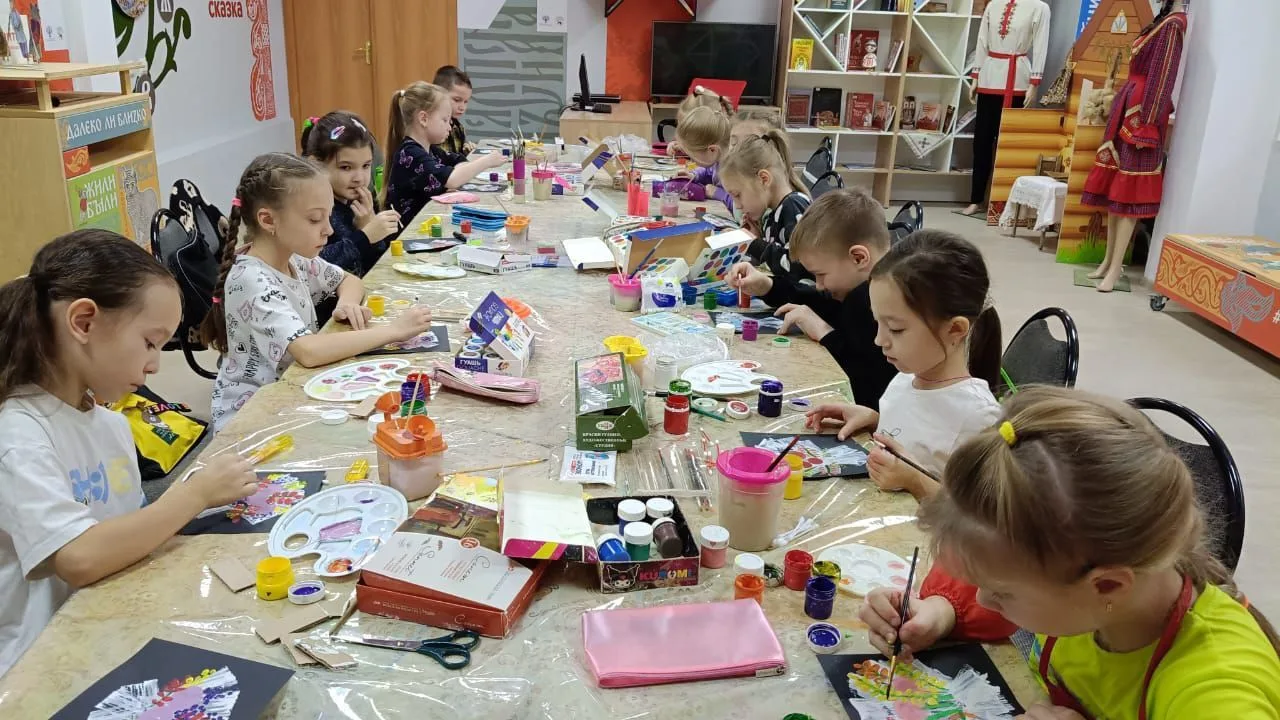 Откройте дверь в волшебный мир красок и фантазии! ✨
